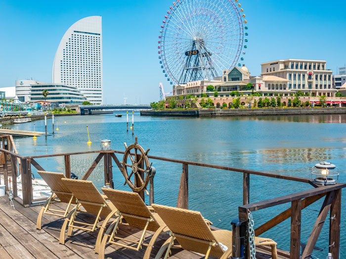 海と横浜を眺めることができるスペース